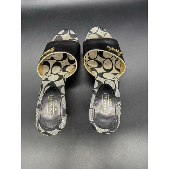 Coach Kathie Leather Calf Signature Heels Black with Gold Accent Hardware Size 6 - Picture 4 of 16